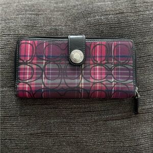 Coach Poppy Tartan Multicolor Plaid Accordion Zip Around Wallet